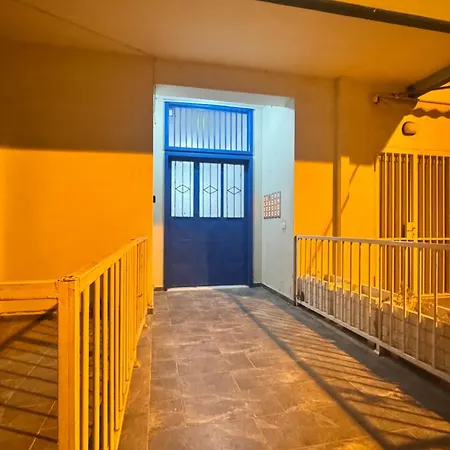 Gonis Apartents Lejlighed *