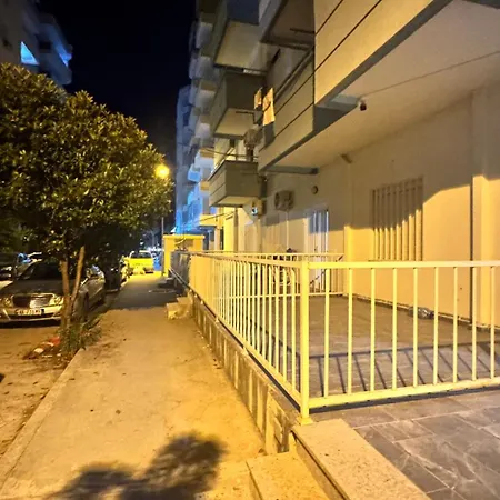 Gonis Apartents Lejlighed Vlorë